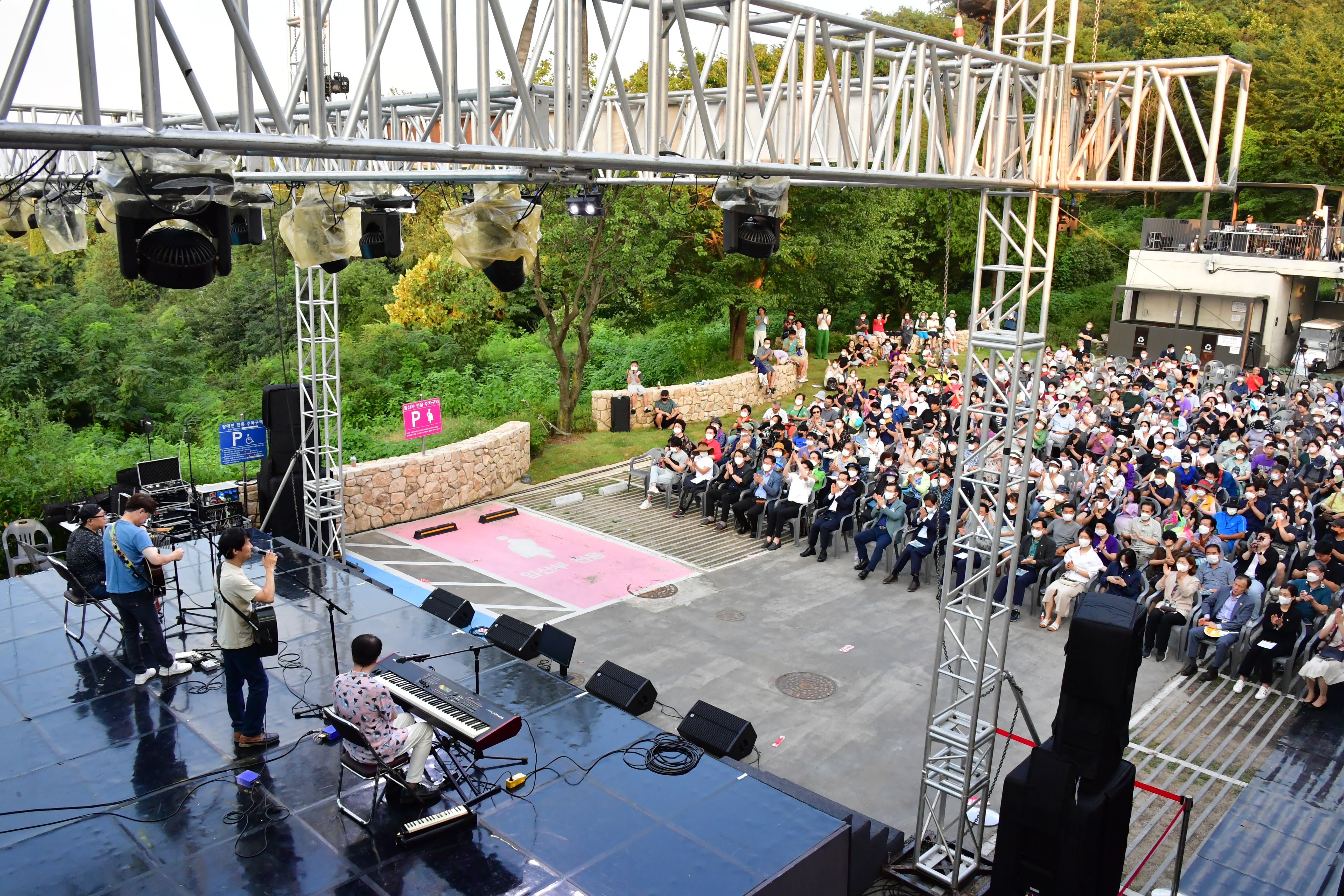 제77주년 광복절 기념 망우역사문화공원 한여름밤 콘서트 